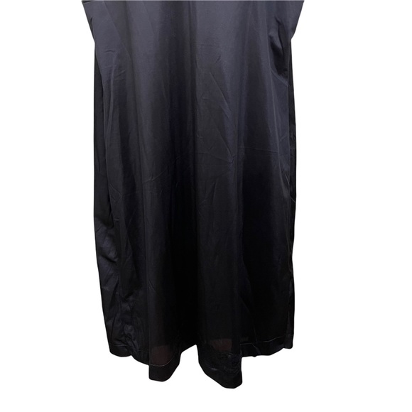 VINTAGE 90's VANDIORA BLACK FULL SLIP V-NECKLINE SHEER LACE STYLE 1327 - Picture 6 of 13